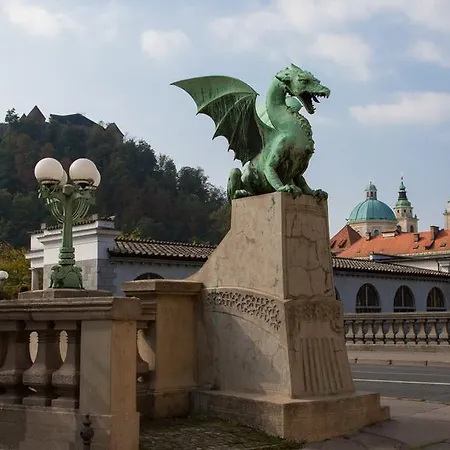 Sarka Apartma Ljubljana